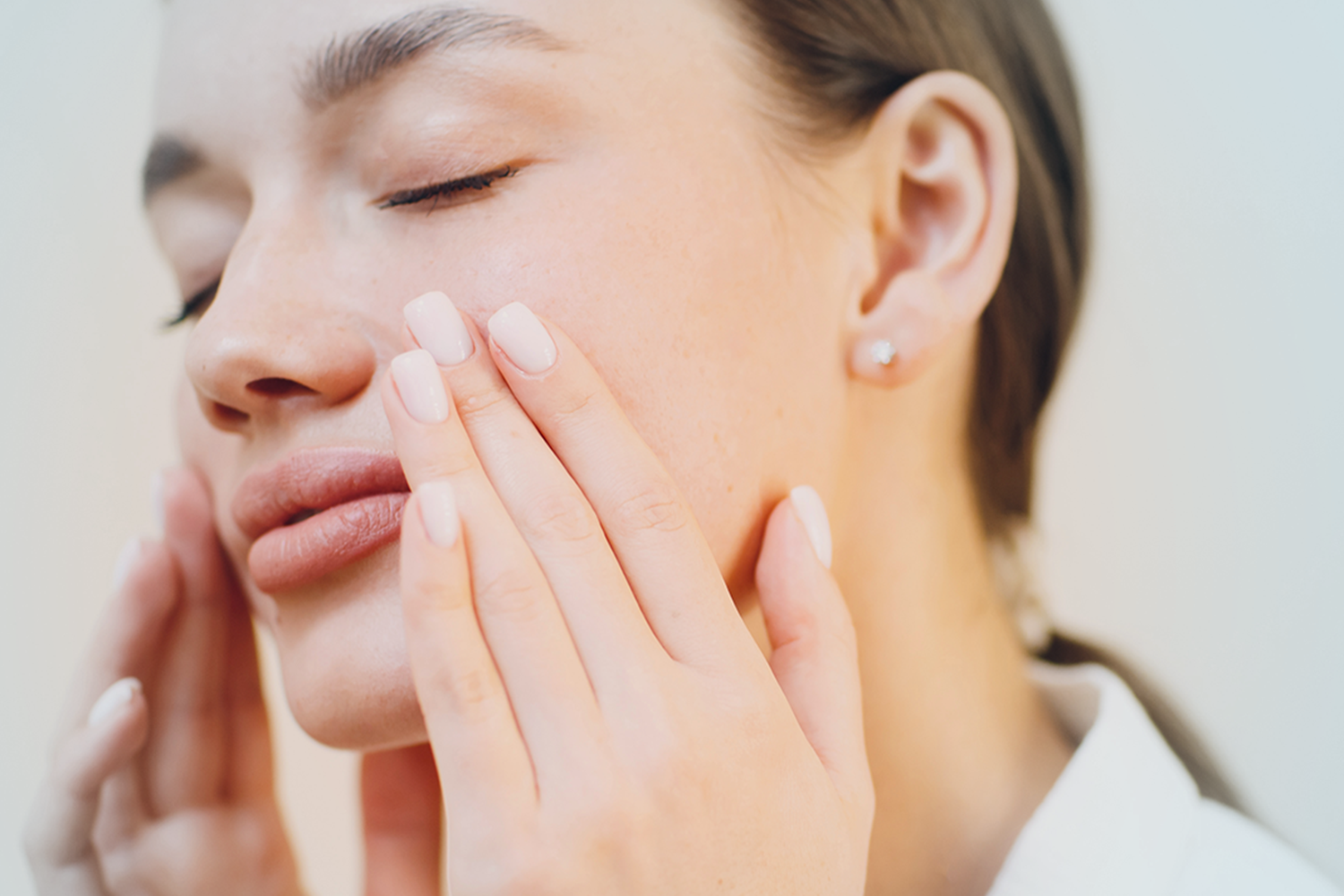 Benefits of Facial Massage in Skincare